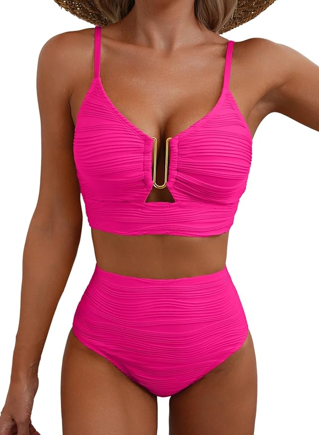 LIVIA | Bikiny, které vás konečně pustí